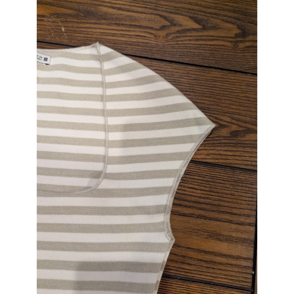 Zara Women's Cap Sleeve Crop Top Grey / White‎ Stripe Size Small Stretchy - Picture 6 of 9